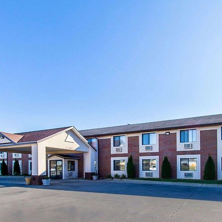 Quality Inn & Suites Ottumwa North Luaran gambar