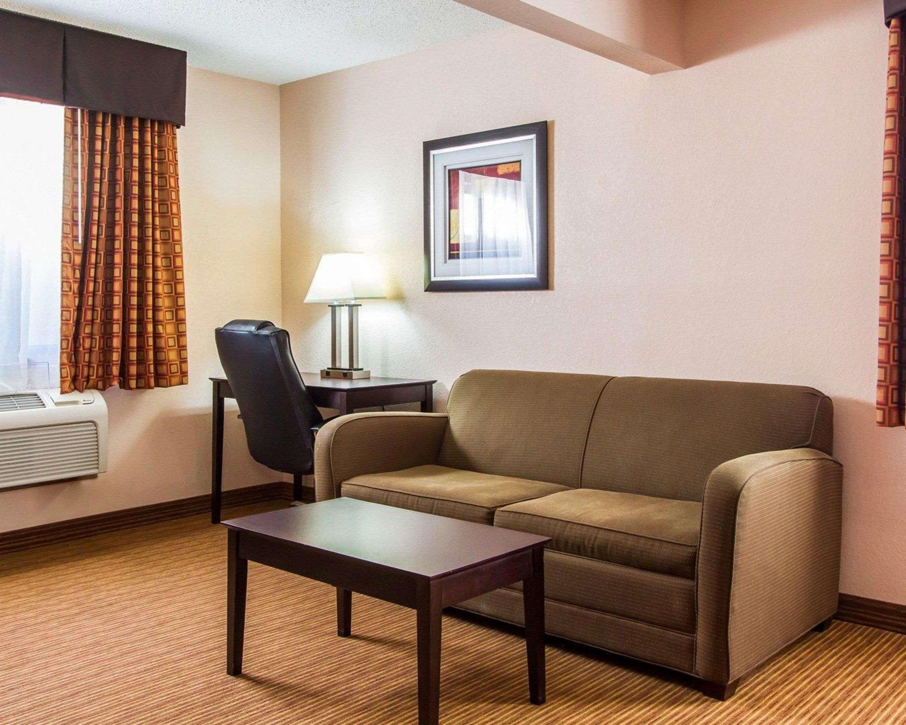 Quality Inn & Suites Ottumwa North Luaran gambar
