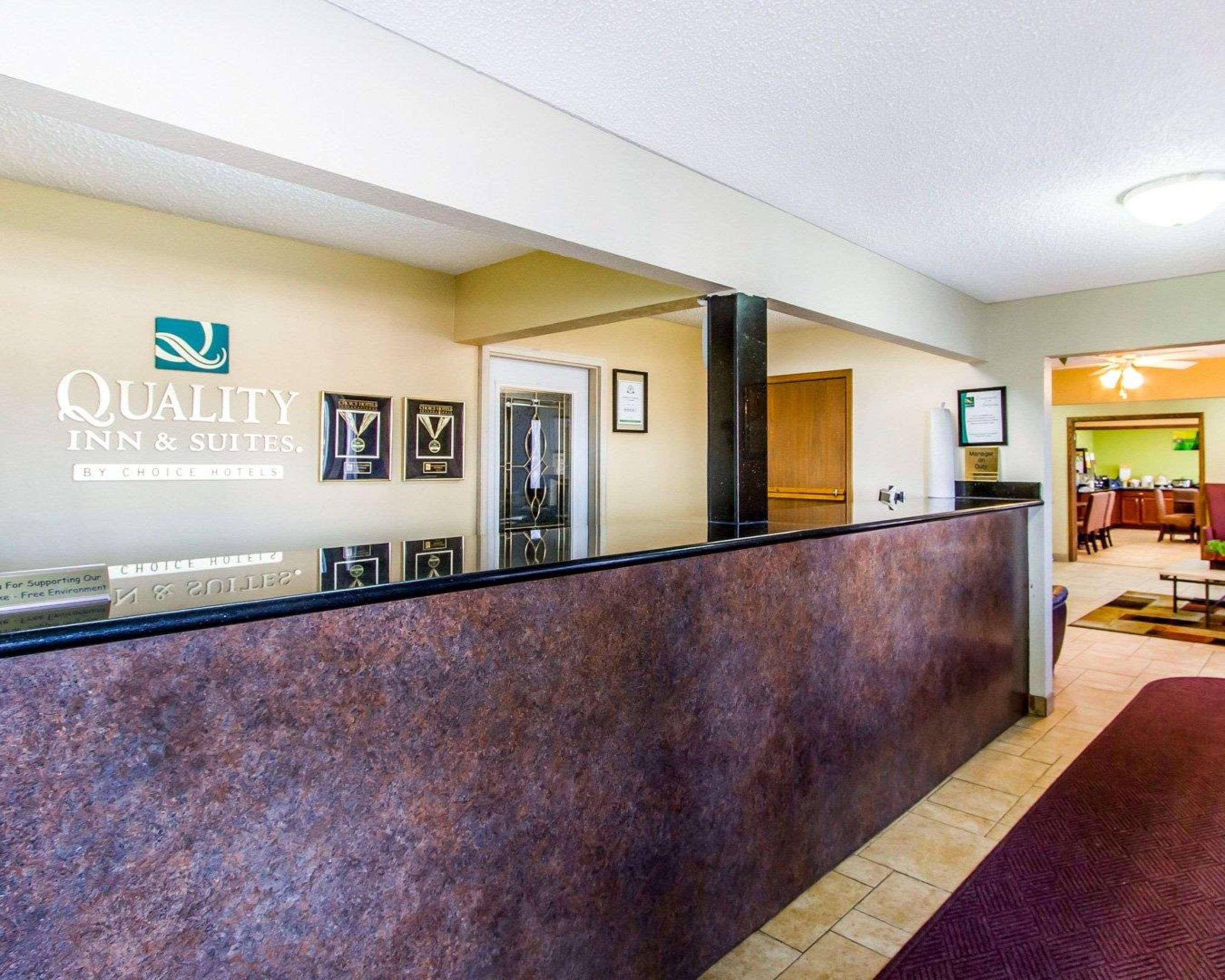Quality Inn & Suites Ottumwa North Luaran gambar
