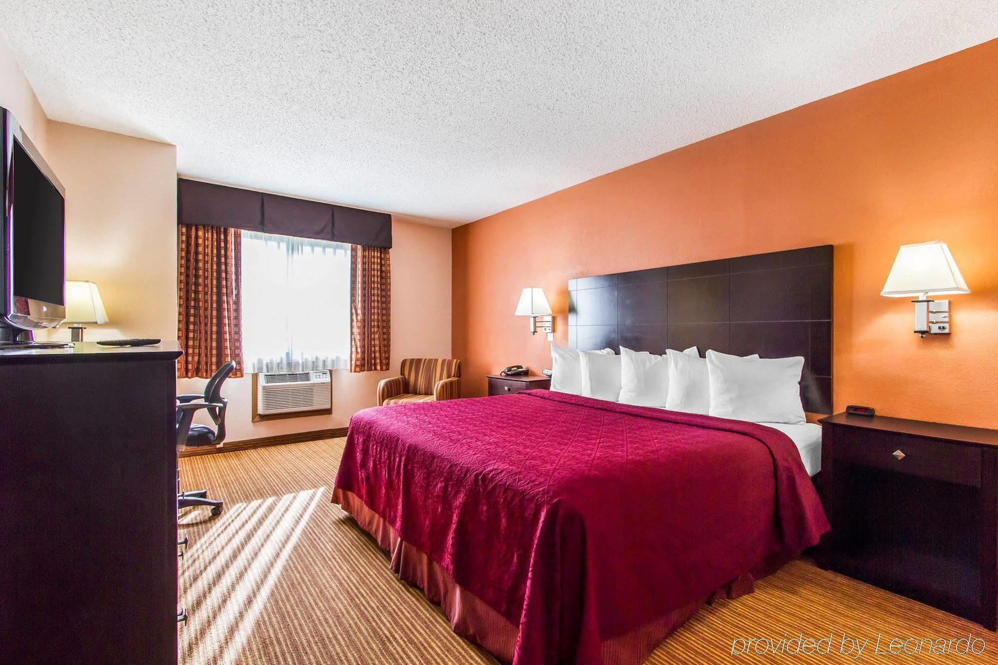 Quality Inn & Suites Ottumwa North Luaran gambar