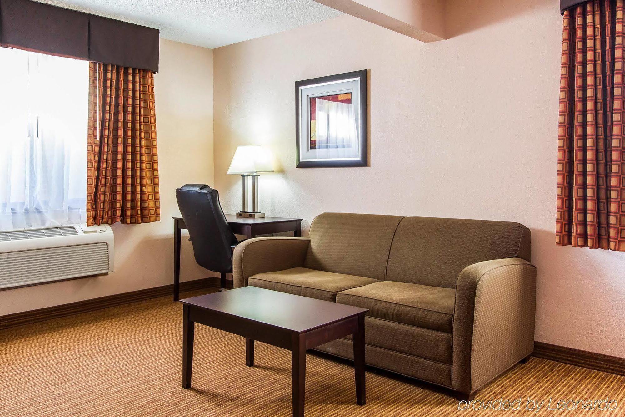 Quality Inn & Suites Ottumwa North Luaran gambar